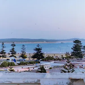Giraffe Hostel-sea View Rooftop Esauira